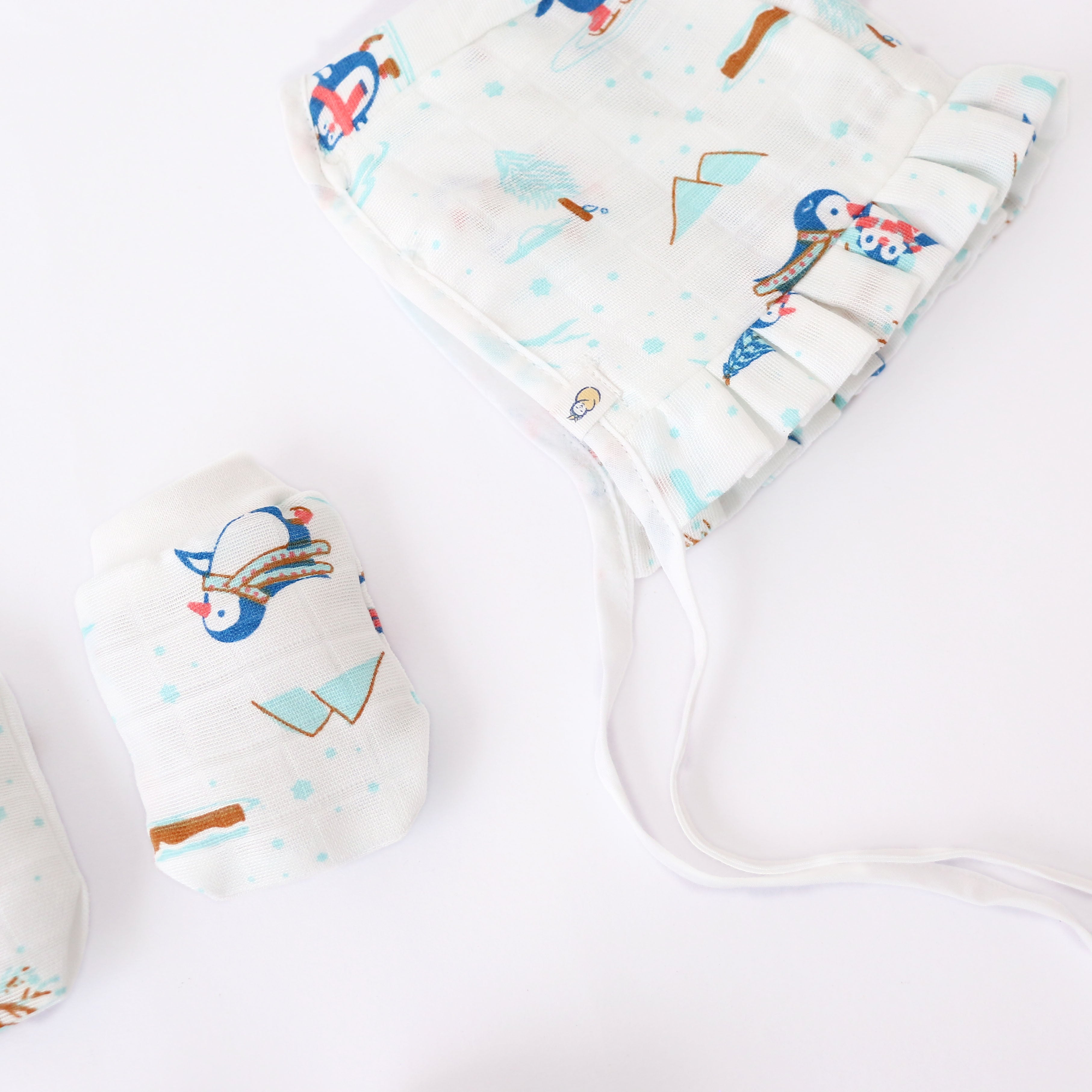 Baby Cap, Mittens and booties Set - Penguin Wonderland (0 - 3 months)