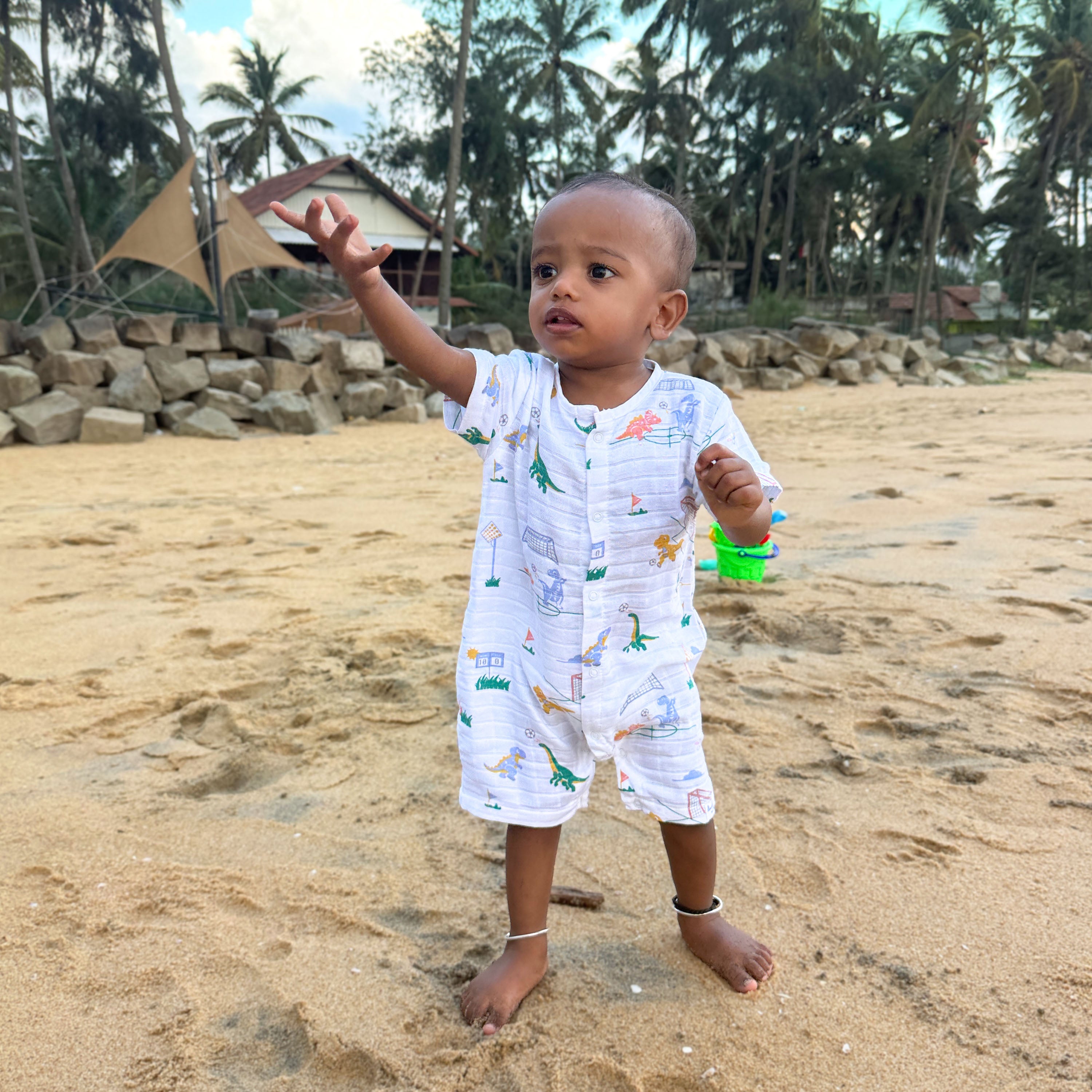 Buy soft muslin cloth for baby in lightweight printed outfit online