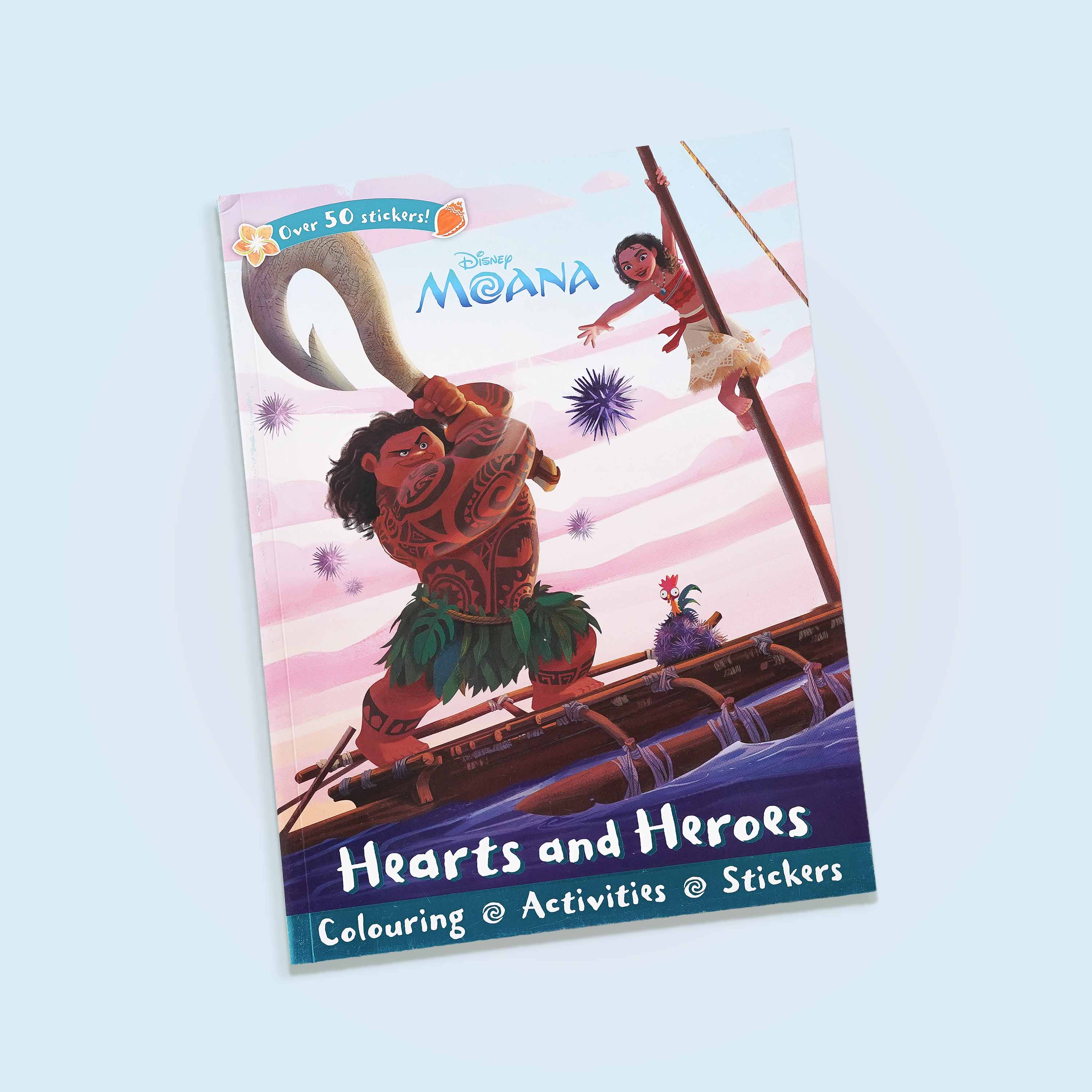 Disney Moana Hearts and Heroes Book