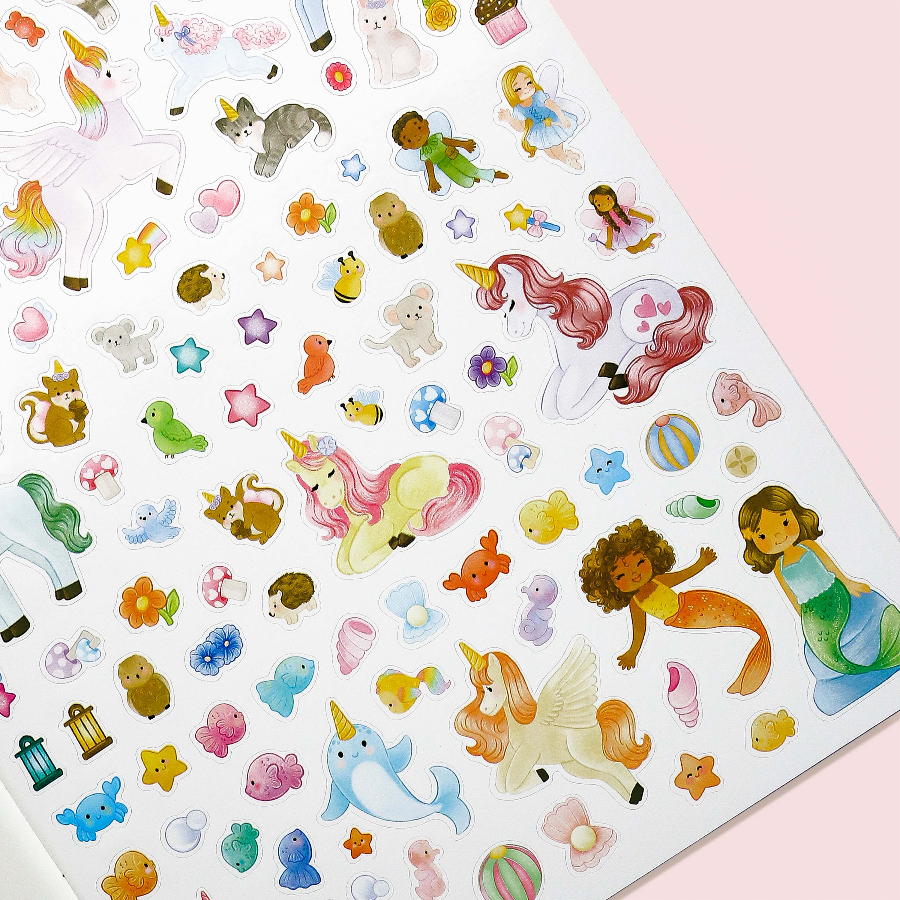 701 Super Stickers Book