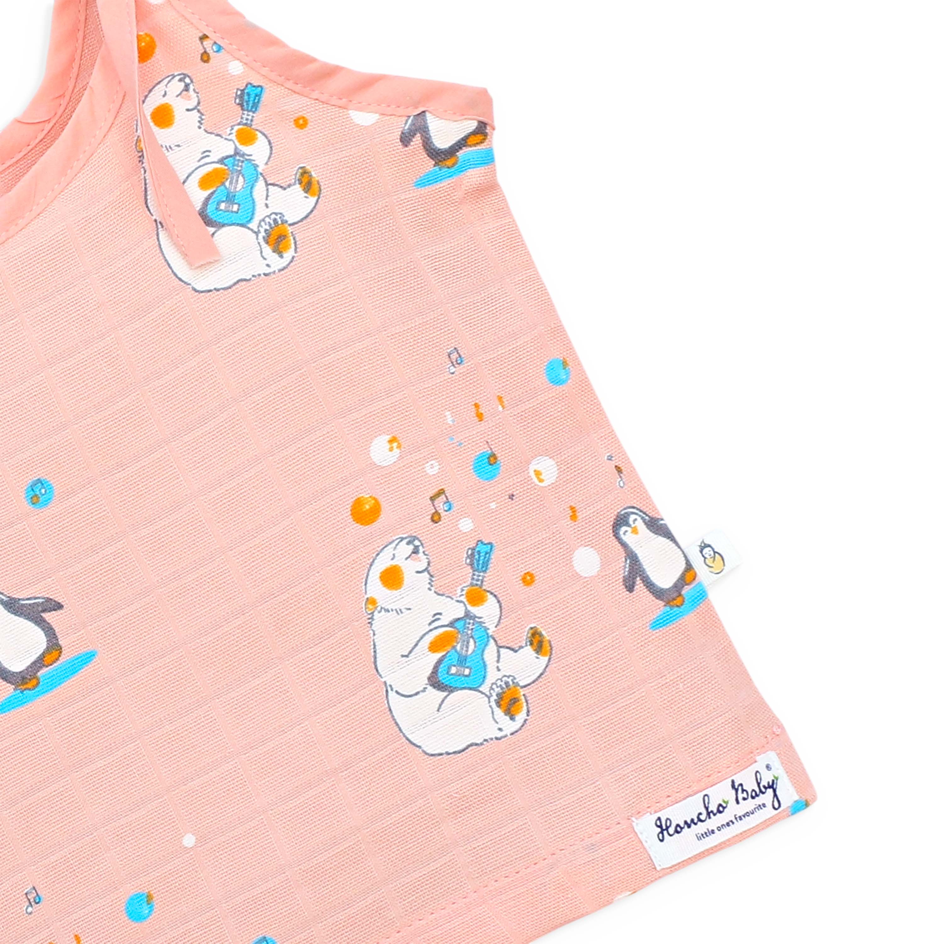 Muslin Knot Jablas (Newborn - 0-3 months) -  Cub's First Concert