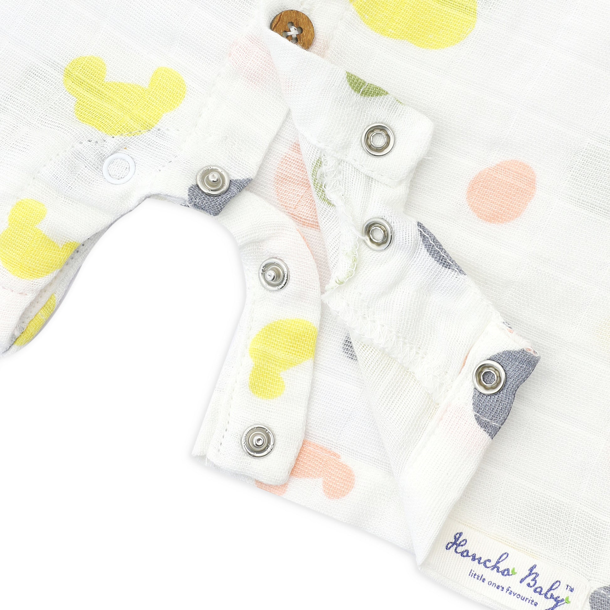 snap buttons for easy diaper changes