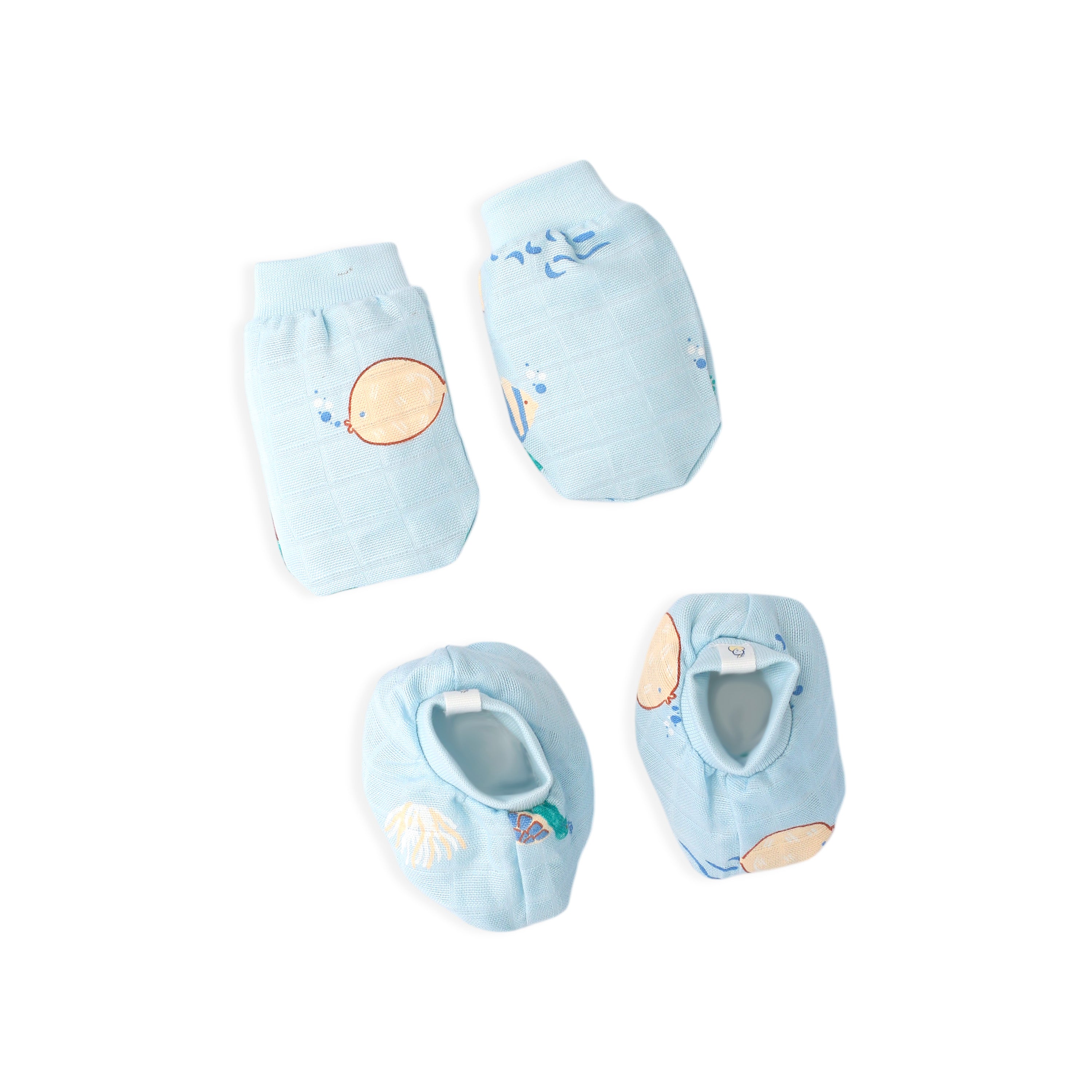Baby Cap, Mittens and booties Set - Mini Scuba Squad (0-3 Months)
