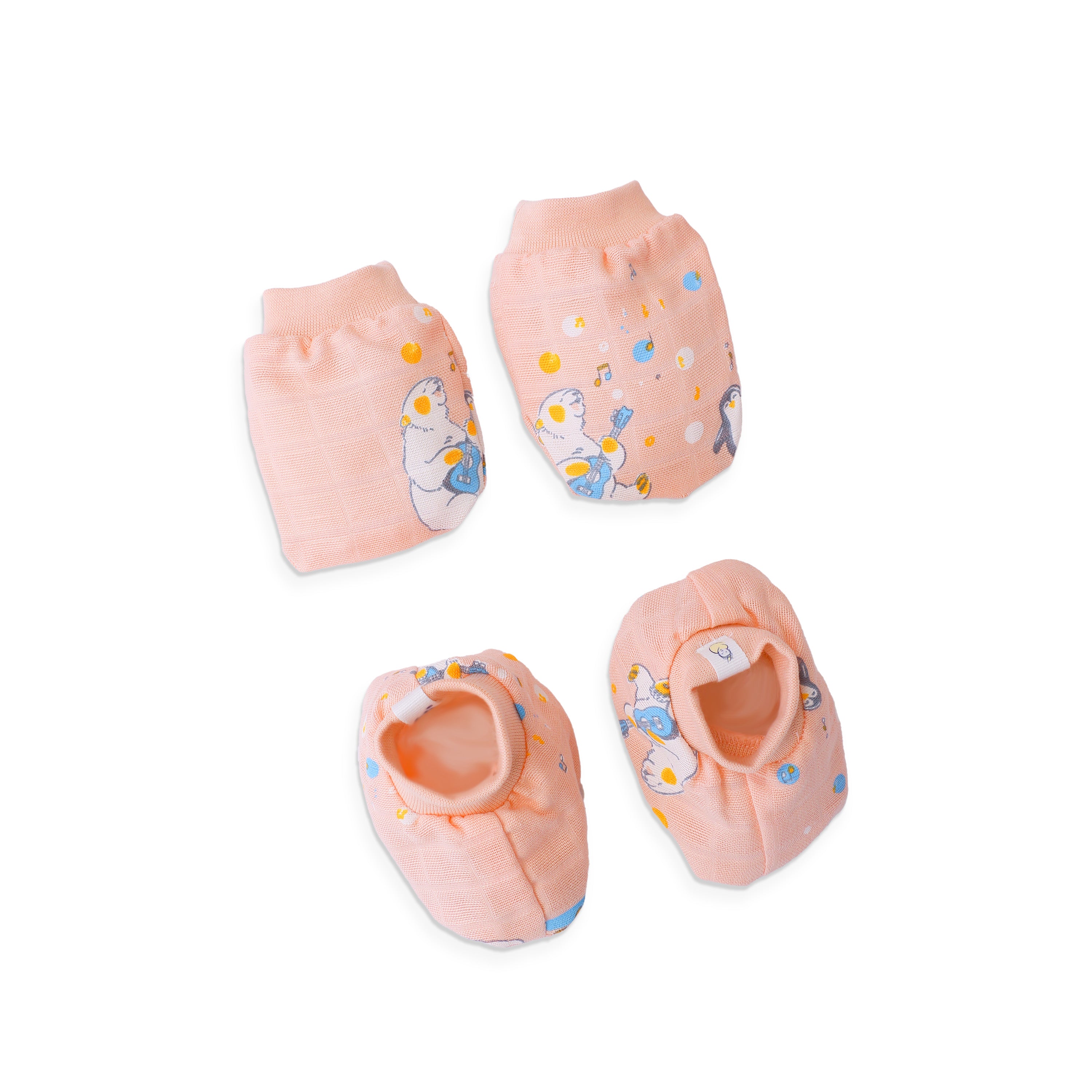 Baby Cap, Mittens and booties Set - Cub's First Concert (0-3 Months)