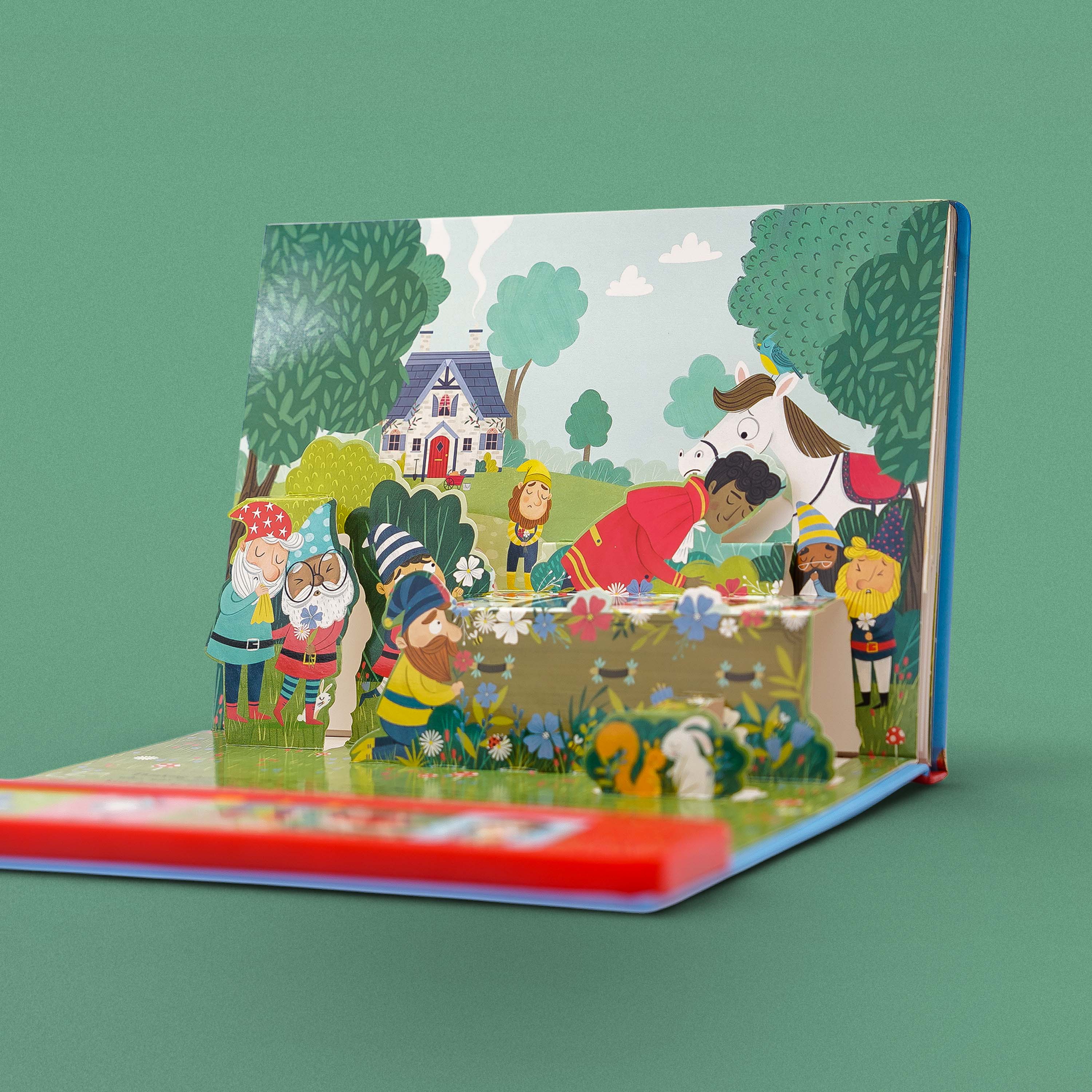 Snow White: A Fairy Tale Pop-Up Book