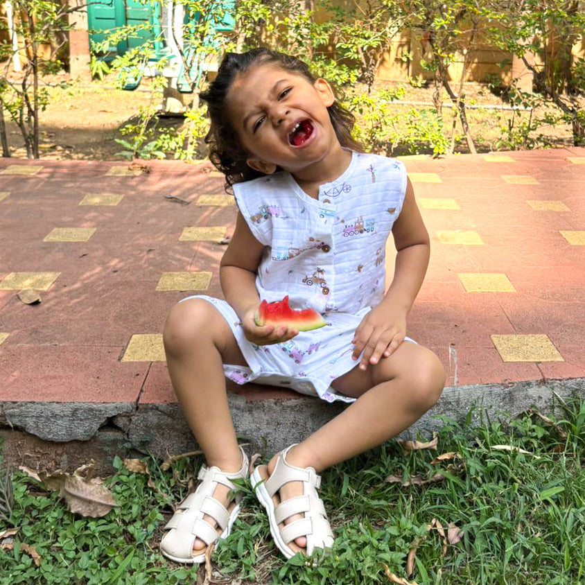 Shop sleeveless tops and shorts for comfy baby girl outfits online